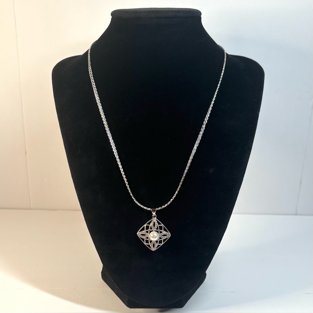 18k white gold-plated pearl pendant necklace